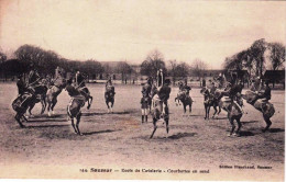 49 - Maine Et Loire - SAUMUR - Ecole De Cavalerie - Courbettes En Rond - Saumur