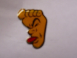 Pins HUMOUR PIED LANGUE - Autres & Non Classés