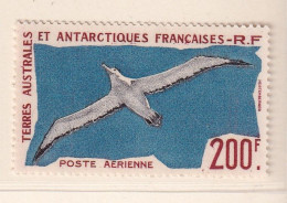 D 689 / TAAF PA / N° 4 NEUF** COTE 56€ - Poste Aérienne