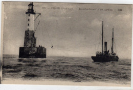 Ile De Sein Phare D'armen Transbordement D'un Gardien - Ile De Sein