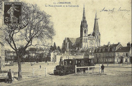 *Repro CPA - 28 - CHARTRES - La Place Chatelet Et La Cathédrale - Chartres