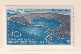 D 689 / TAAF PA / N° 17 NEUF** COTE 65€ - Airmail