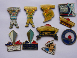 10 Pin S MARINE NATIONALE  NAVY MARINS Different - Boats