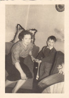 Altes Foto Vintage . Mutter Und Sohn. (  B14  ) - Personnes Anonymes