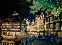 67 - Strasbourg - Le Vieux Strasbourg - La Vieille France Illuminée La Nuit - Automobiles - CPM - Voir Scans Recto-Verso - Strasbourg