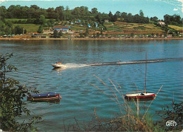 36 - Eguzon - Le Lac. Plage De Fougères, Vue Prise De Chambon - Etat Pli Visible - CPM - Voir Scans Recto-Verso - Other & Unclassified