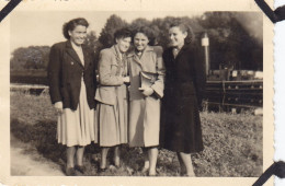 Altes Foto Vintage. Hübsche Junge Mädchen. Um 1951 (  B14  ) - Anonieme Personen
