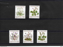 FEROË 1980 Fleurs Sauvages Yvert 42-46, Michel 48-52 NEUF** MNH  Cote 4 Euros - Islas Faeroes