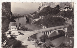 73. AIX LES BAINS ( ENVIRONS DE) .. CPA. LE PONT DE LA BALME. ANNEE 1962 + TEXTE - Aix Les Bains