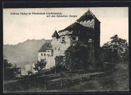 AK Vaduz, Das Schloss Mit Den Schweizer Bergen  - Liechtenstein