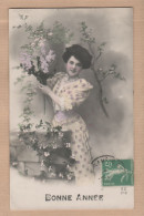 17472 / ⭐ BONNE ANNEE Cachet Poste 01.01.1915 Jeune Femme En Pied Carte-Photo-Bromure VO N°812 - Neujahr