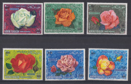 Khor Fakkan  Émirats Arabes Unis Fleurs Roses Neufs Sans Charnières ** - Roses