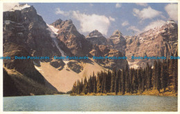 R106184 Moraine Lake. In The Valley Of The Ten Peaks. Banff National Park. B. Ho - Monde