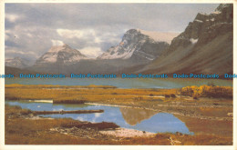R106185 Bow Lake. Ice Fields Highway. Banff National Park. B. Hopkins - Monde