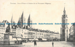 R104945 Tournai. Grand Place Et Statue De La Princesse DEpinoy - World