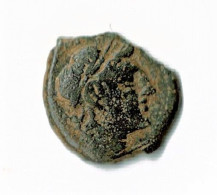 PETIT BRONZE DE MARSEILLE AU TAUREAU PASSANT / JOLI PATINE - Keltische Münzen