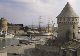 29, Brest, La Tour Tanguy Et L’Américo Vespuci - Brest