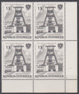1961 , 15 Jahre Verstaatlichte Unternehmen ( Mi.Nr.: 1092 ) (3) 4-er Block Postfrisch ** - Unused Stamps