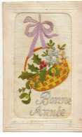 Carte Brodée - Bonne Année - Houx Et Fleurs Dans Un Panier - Embroidered