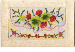 Carte Brodée Avec Rabat - Trèfles Et Fleurs Rouges - Embroidered