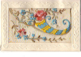 Carte Brodée - Corne D'Abondance Remplie De Fleurs - Embroidered