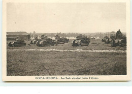 Camp De Sissonne - Les Tanks Attendant L'ordre D'attaque - Materiale