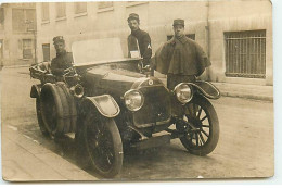 Carte Photo - Transport - Automobile - Militaires Autour D'une Voiture - Turismo