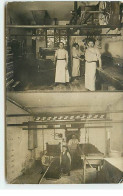 Carte Photo - Allemagne - Hommes Dans Des Laboratoires De Boulangerie - Kunsthandwerk