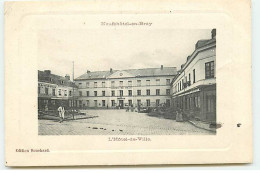 NEUFCHATEL EN BRAY - L'Hôtel De Ville - Boulangerie, ... Fumisterie, Commerces - Neufchâtel En Bray