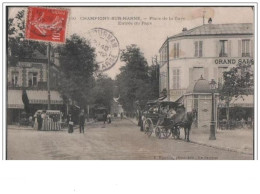 CHAMPIGNY-SUR-MARNE Place De La Gare Entrée Du Pays - Champigny Sur Marne