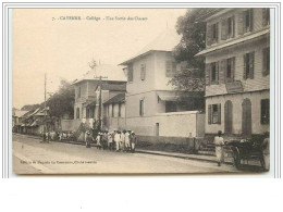 CAYENNE Collège Une Sortie Des Classes - Cayenne