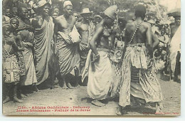 Dahomey - Afrique Occidentale - Jeunes Féticheuses - Prélude De La Danse - Dahome
