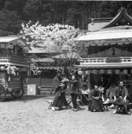 Photo - JAPON - NIKKO. FESTIVAL   YAGOI - Festival Annuel Du Sanctuaire Futarasan -  NIKKO -  17 Avril 1976. - Azië
