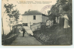 Dans Les Vosges - Trianon - REMIREMONT - Aviette Construite Par M. Démésy (vu Avant L'achèvement) - Remiremont