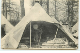 MAISONS-LAFFITTE - Le Camp - Une Tente - Agencement Intérieur - Maisons-Laffitte