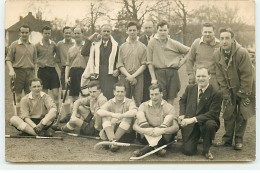 Carte Photo - Sports - Equipe De Hockey Sur Gazon - Bromley - Autres & Non Classés