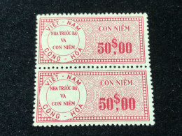 Vietnam South Wedge Before 1975( 50 $ The Wedge Has Not Been Used Yet) 2 Pcs 2 Stamps Quality Good - Colecciones