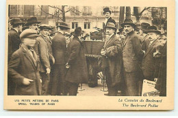 PARIS - Les Petits Métiers De Paris - Le Camelot Du Boulevard - The Boulevard Pedler - Straßenhandel Und Kleingewerbe