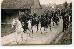 Carte Photo - Général Pau Sur Sa Monture Probablement En Suisse - Photo Charles Trampus - Personajes