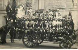 Carte Photo - MANTES-SUR-SEINE - Char De La Reine - Mantes La Jolie