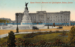 R106502 Queen Victoria Memorial And Buckingham Palace. London. Valentine - Autres & Non Classés