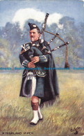 R105768 A Highland Piper. Tuck. Oilette - Monde