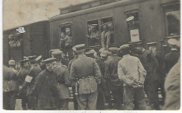 MILITARIA  TRANSPORT - TRAIN - Gefangenen-Transport Auf Dem Hauptbahnhof Thorn ( 1916 ) Guerre 14-18 - War 1914-18