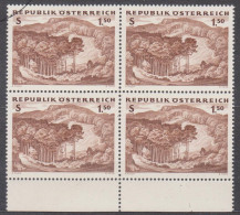 1962 , Österreichischer Wald - Laubwald ( Mi.Nr.: 1124 ) (3) 4-er Block Postfrisch ** - Unused Stamps