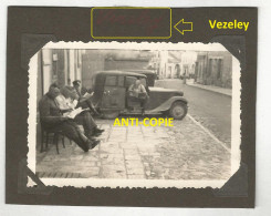 WW2 RARE PHOTO ORIGINALE Soldats Allemands (au 18 Rue St Etienne) à VEZELAY Près Avallon 89 YONNE BOURGOGNE - 1939-45