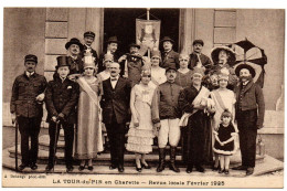 RARE CPA DE LA TOUR DU PIN 38 EN CHARETTE. REVUE LOCALE FEVRIER 1925 EN T. G. PLAN. T.B.ETAT - La Tour-du-Pin