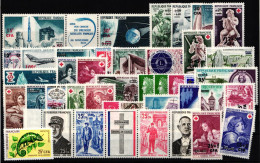 Réunion Jahrgang 1966-1971 Postfrisch #NH458 - Other & Unclassified