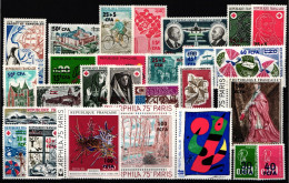 Réunion Jahrgang 1972-1974 Postfrisch #NH459 - Autres & Non Classés