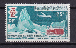 D 689 / TAAF / N° 31 NEUF** COTE 40€ - Airmail