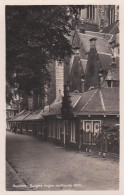 1889	93	Haarlem, Huisjes Tegen De Groote Kerk. - Haarlem